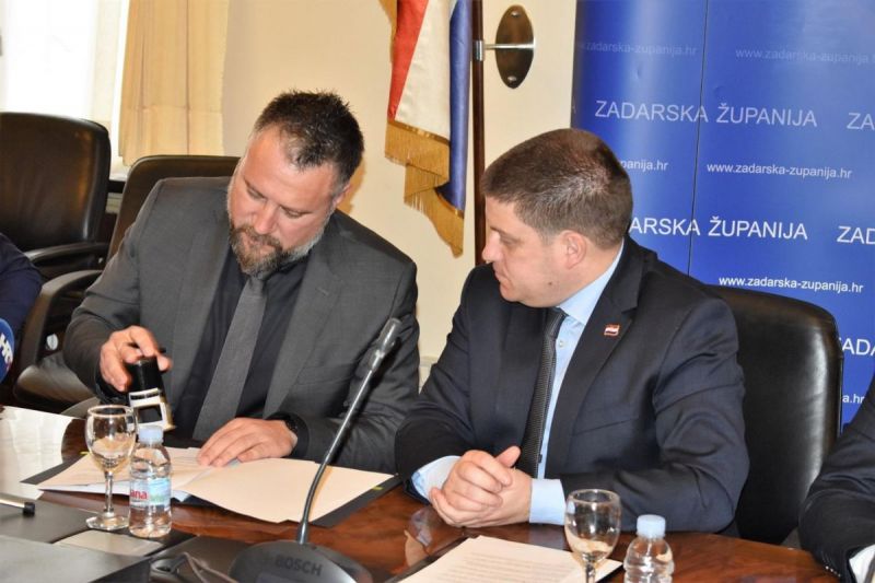 8519678327429400491259051352019682890088448o