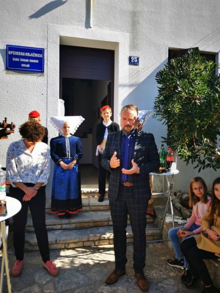 IMG20201018124944-Medium